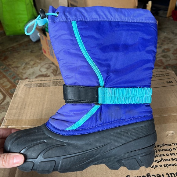Sorel Flurry boots snow / winter youth size 5 - Picture 8 of 16
